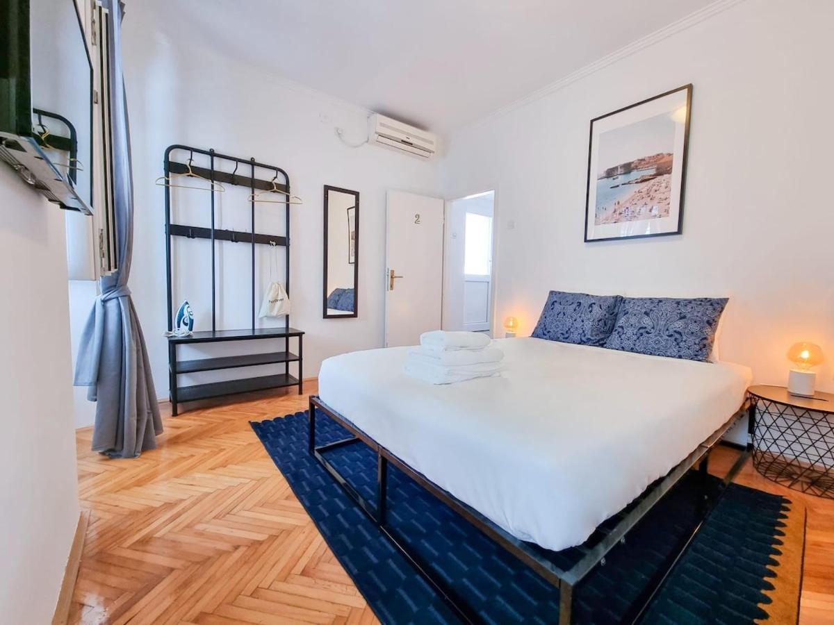 De Spot Guest House - Pile Old Town Gate Dubrovnik Bagian luar foto